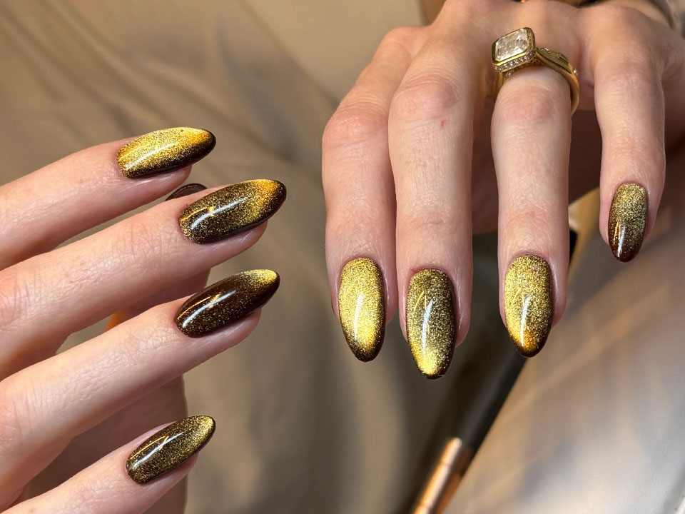 Cat Eye Nail Trends