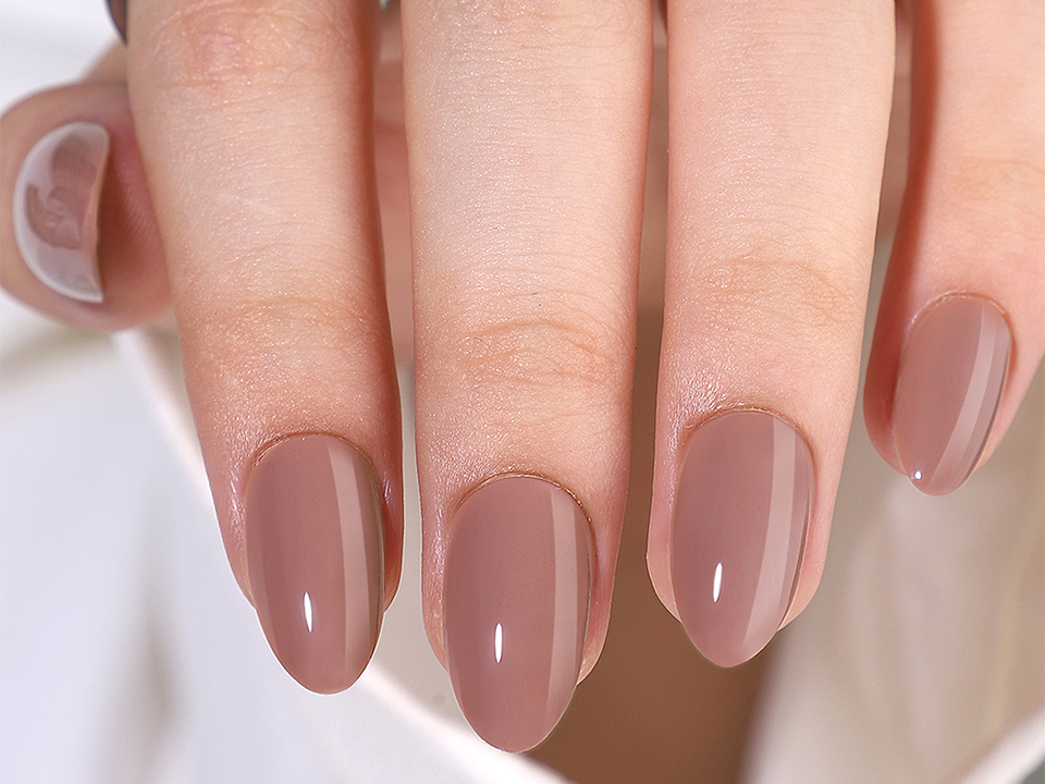 Gel nail polish